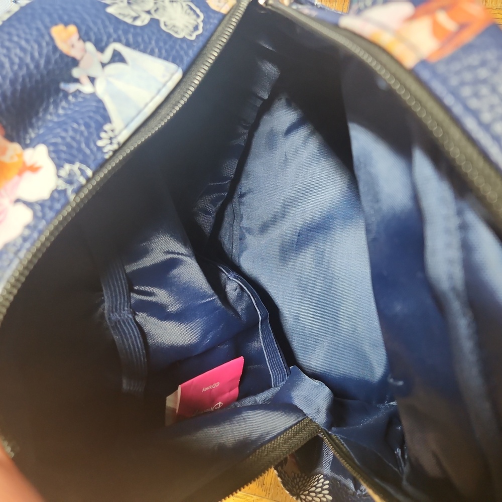 Disney Princess Edition Bag - Picture 4 of 6